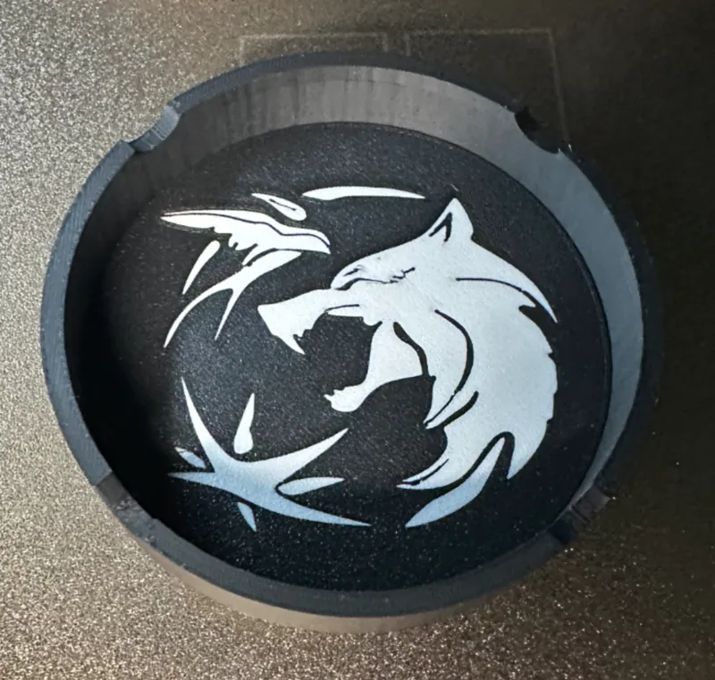 Removable base ash tray, The Witcher!