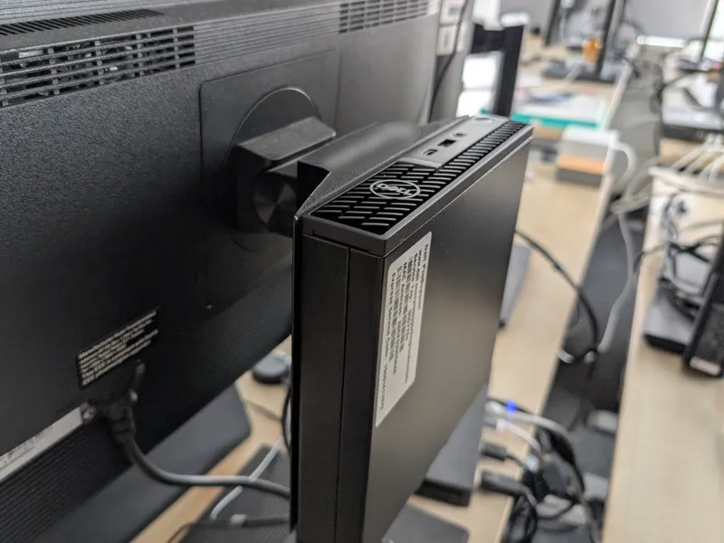 Mini-PC Vesa mount for Acer B6-series monitors