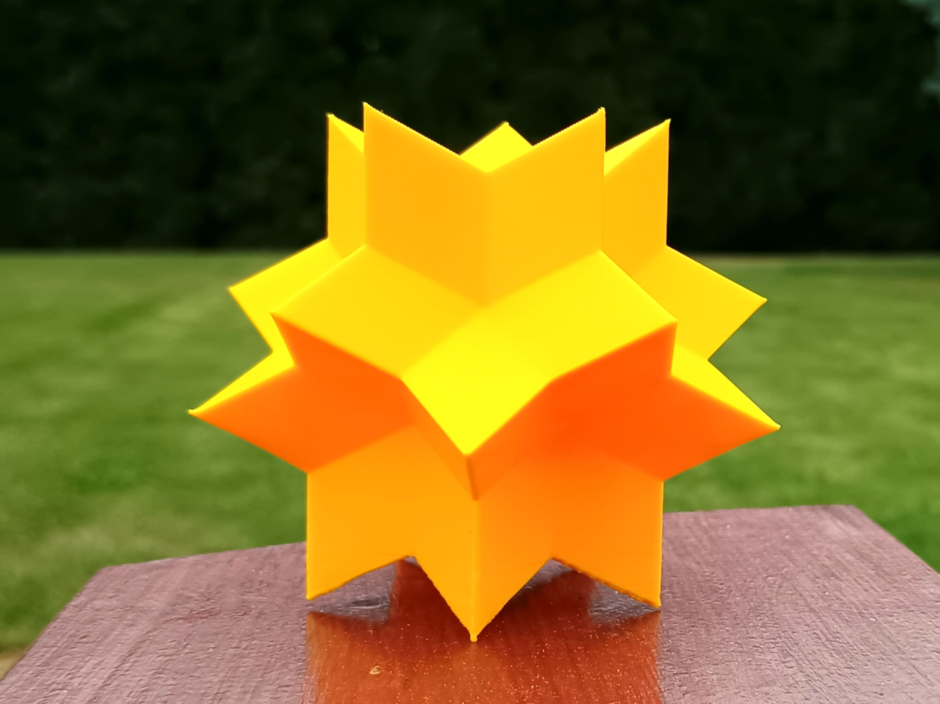 Star - Rhombic hexecontahedron