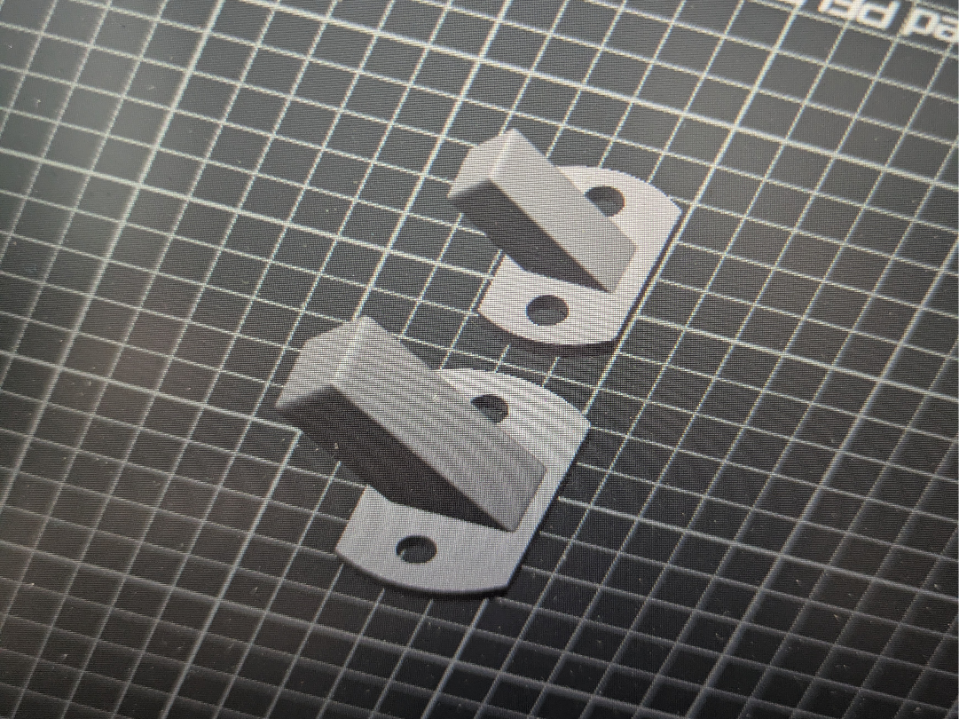 Wall mount for 3/4" and 1/2" Sockets