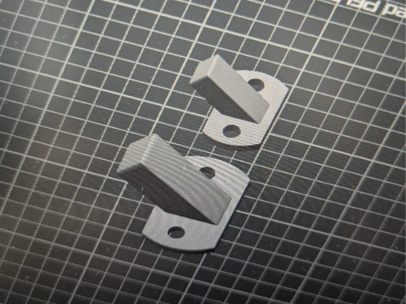 Wall mount for 3/4" and 1/2" Sockets