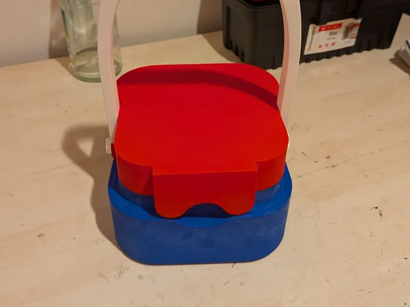 Cooler for Cans with Top