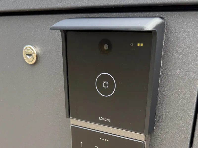 Loxone Intercom - Dach / Überdachung