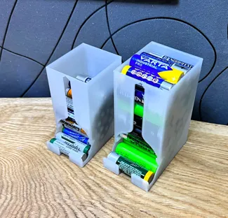 AA battery and AAA battery dispenser