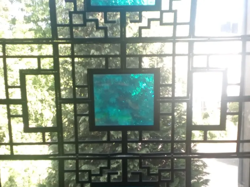 Modulare Fensterdeko