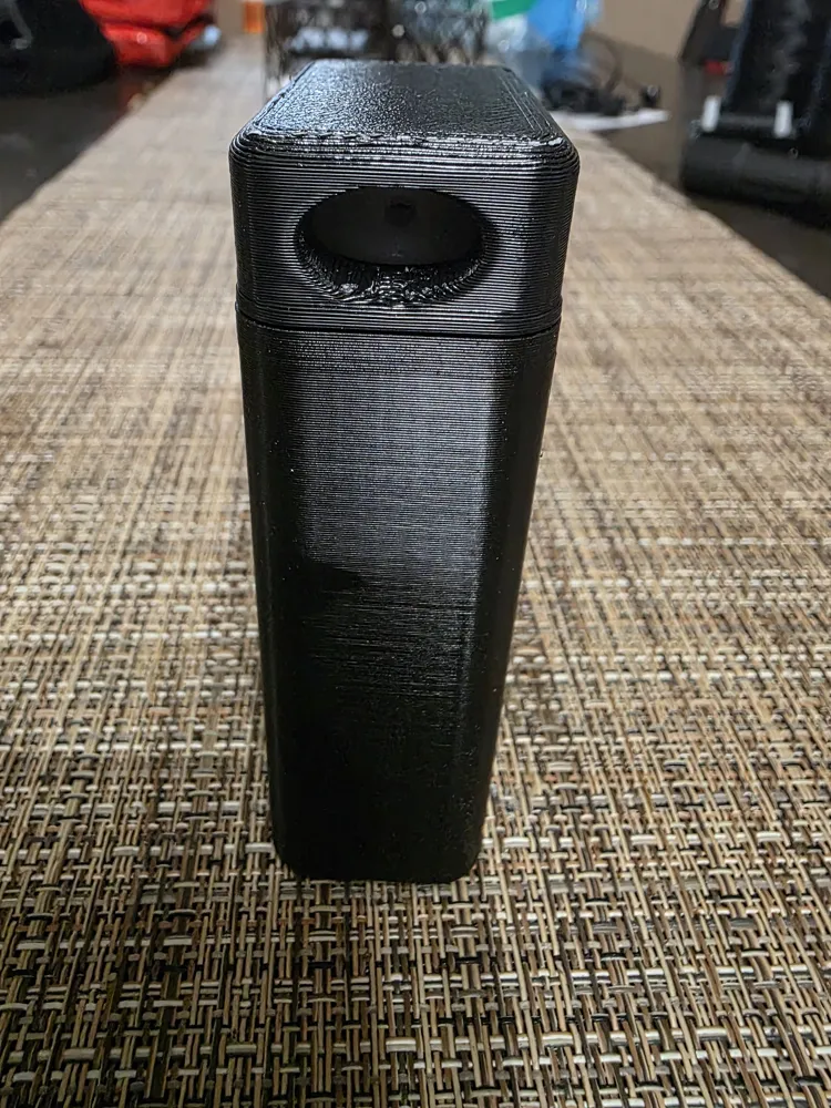 cigarette case with mini bic holder - Free 3D Print Model - MakerWorld