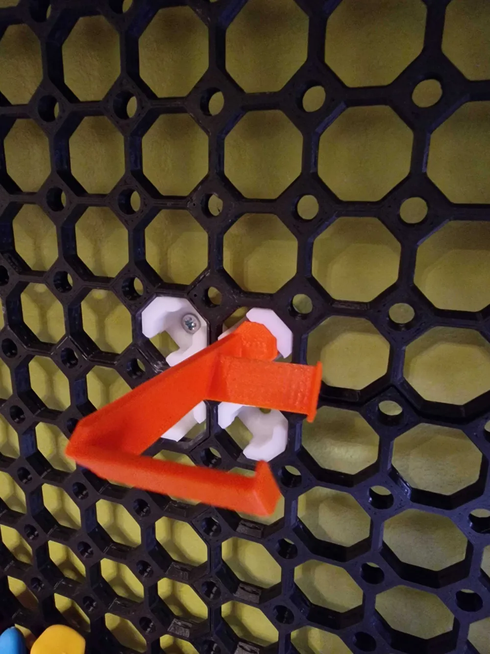 Multiboard tape hanger [perpendicular spacesaver] by mieszau - MakerWorld