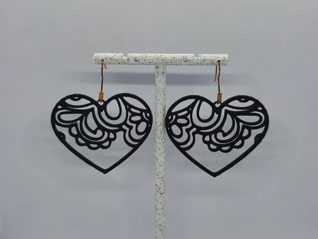 Aretes Corazón de Encaje