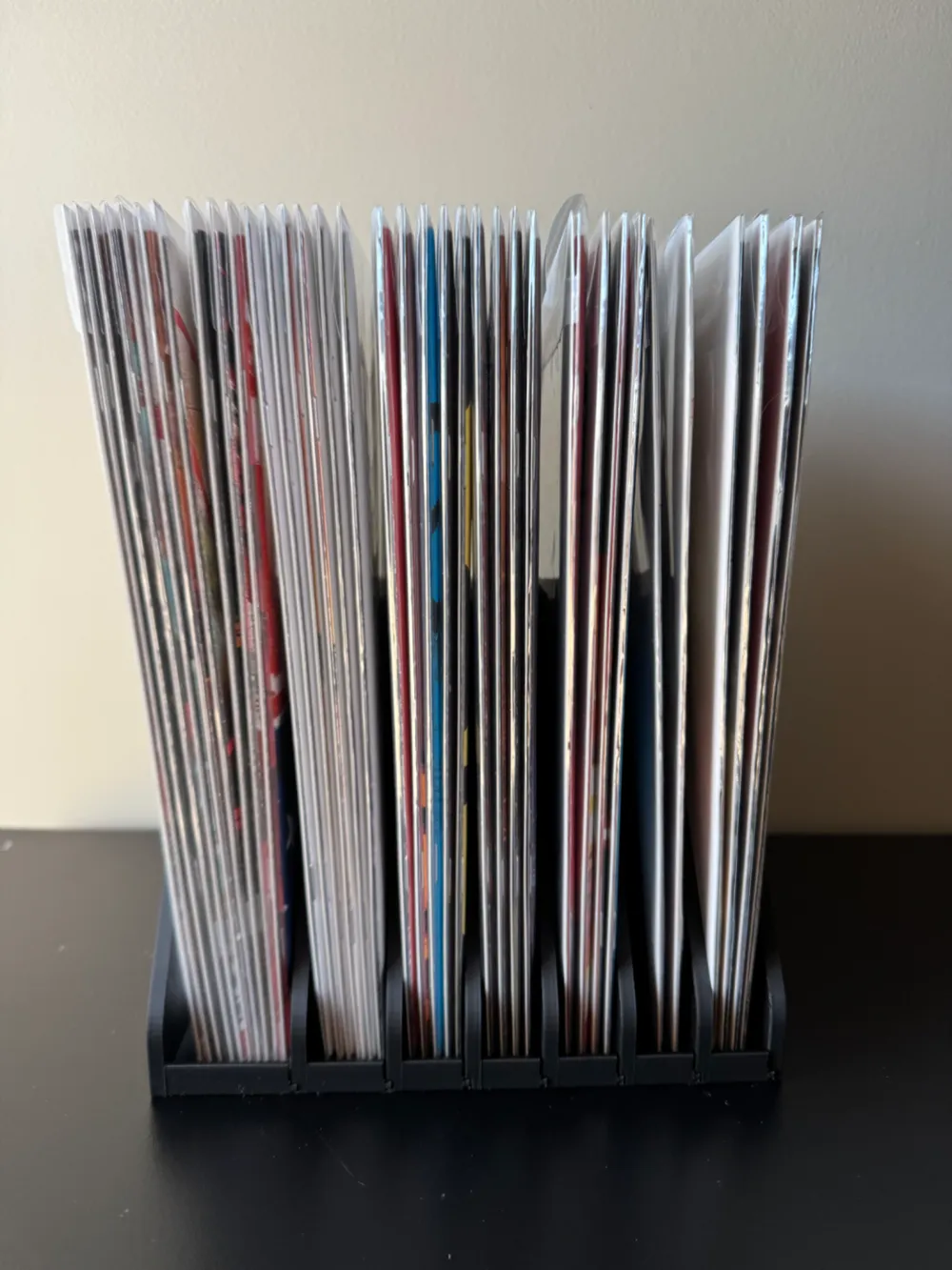 Modular Comic Stand by Yert90 MakerWorld: Download Free 3D Models