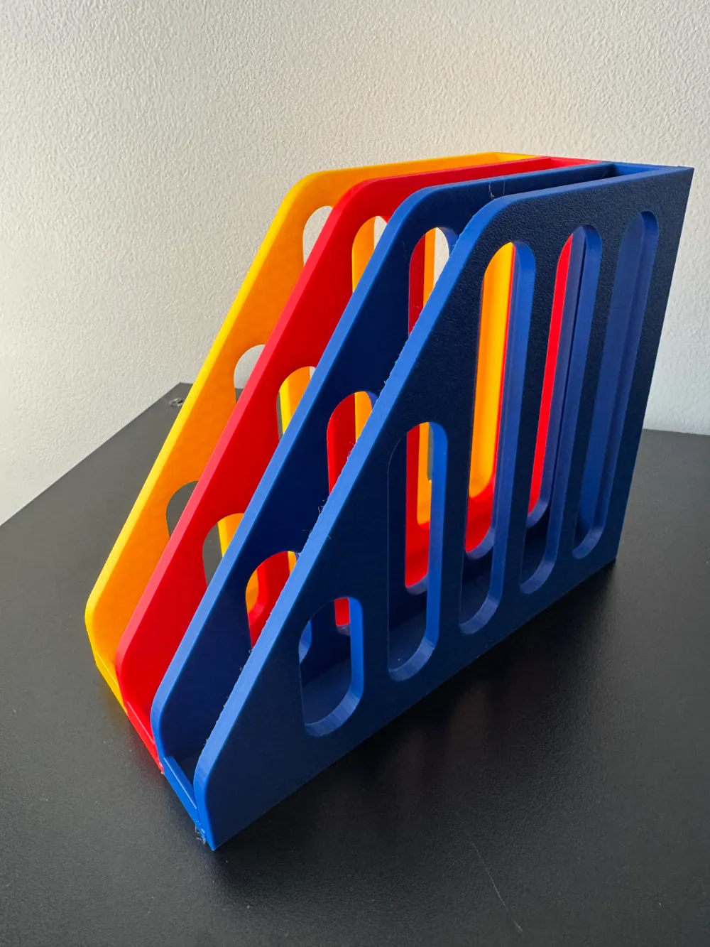 Modular Comic Stand - Free 3D Print Model - MakerWorld
