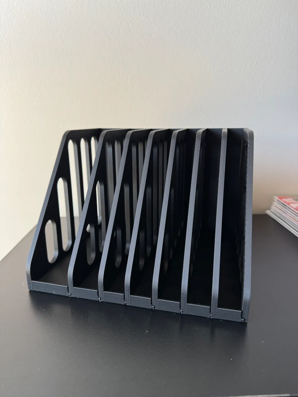 Modular Comic Stand by Yert90 MakerWorld: Download Free 3D Models