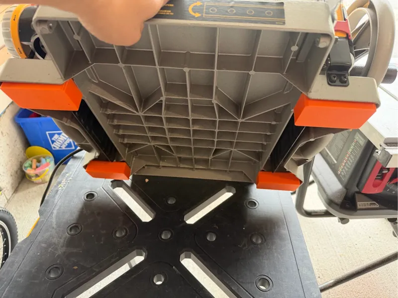 Dewalt DW735 Planer Feet