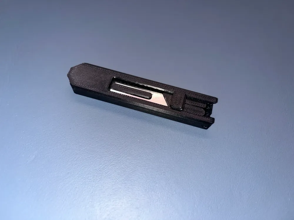 Miniatura 2 do modelo 3D 迷你伸缩手术刀柄