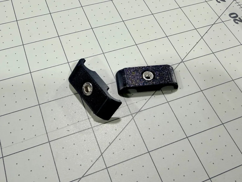 Parametric tubing and hose clamp