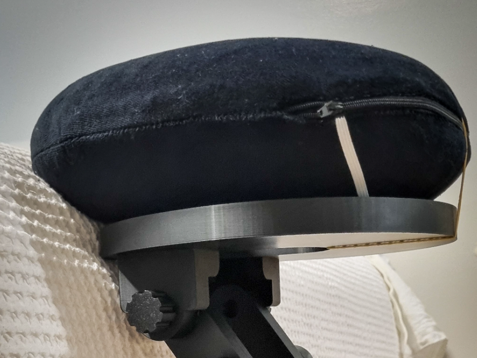 Miniatura 1 do modelo 3D Massage Head Rest