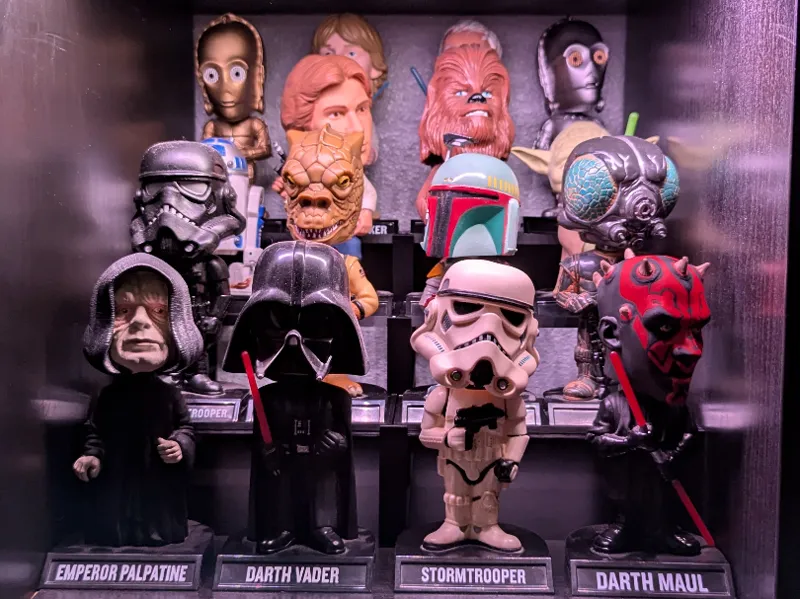Funko Pop 3-Teir Shelf