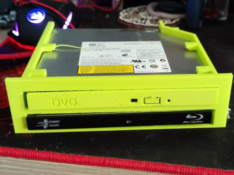 Double slim optical drive adapter for 5.25"