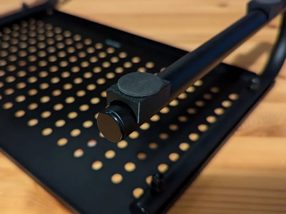 Monitor Stand Feet by Ken Mills - MakerWorld
