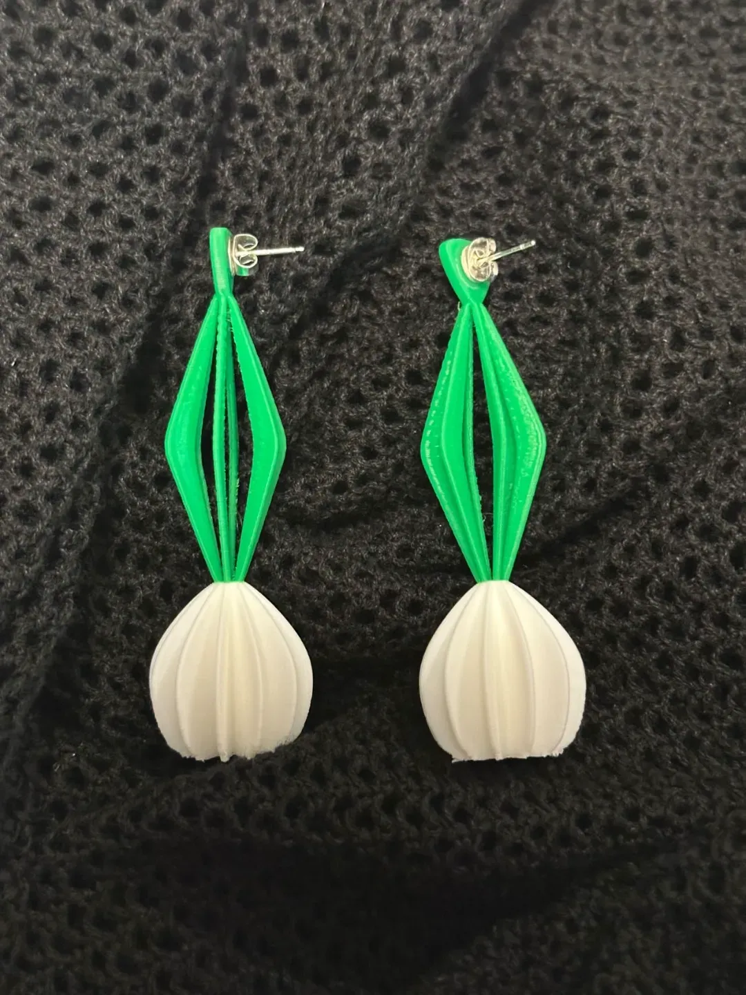 tulip earing 郁金香耳钉 view 2