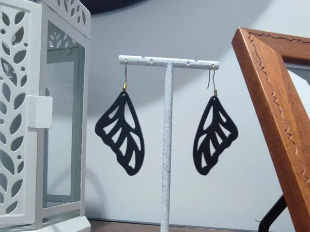 Aretes Pluma de Dríade
