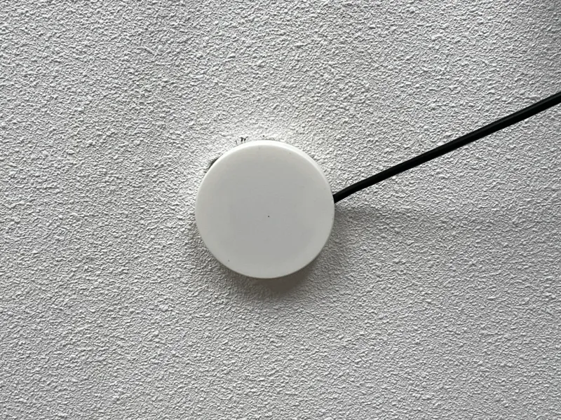 Ceiling outlet cover