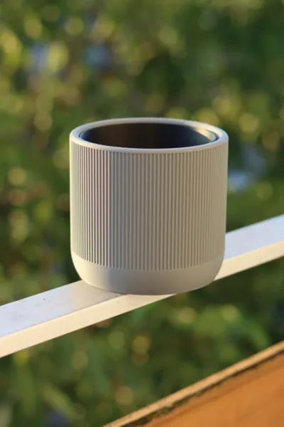 Flower pot with simple design - Free 3D Print Model - MakerWorld