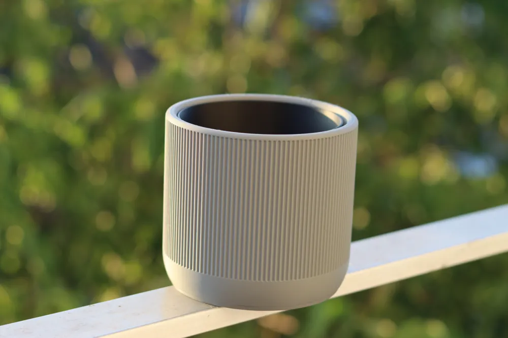 Flower pot with simple design - Free 3D Print Model - MakerWorld