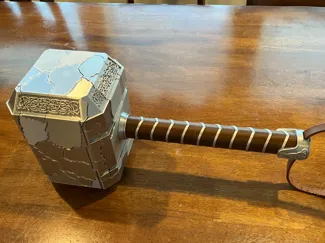 Broken Mjolnir (MCU)