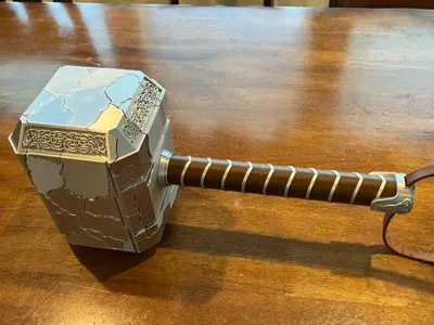Broken Mjolnir (MCU)