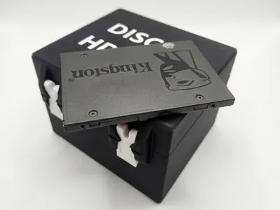 Case for 10 2.5" HDD/SSD