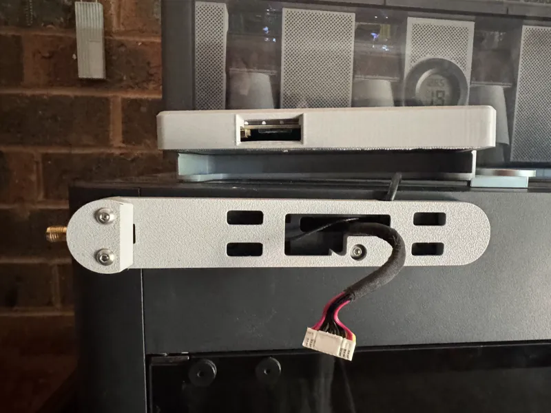 Slimline P1S xTouch USB Cable Spacer with SMA WiFi