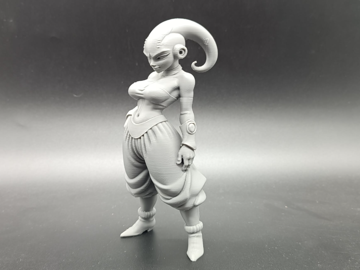 Female Majin Buu Figure – Dragon Ball Inspired