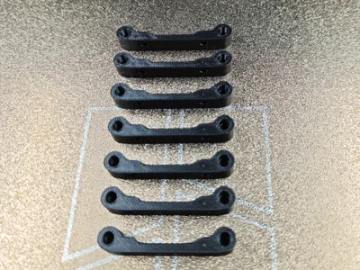 Yokomo Suspension Mount RS2.0 rear toe 0.5 - 3.5