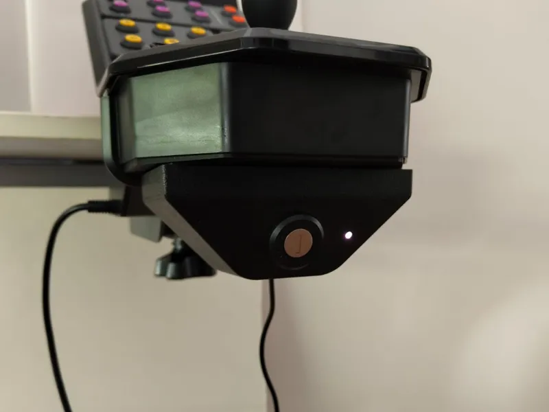 Zündschlosshalter für Logitech Seitenkonsole