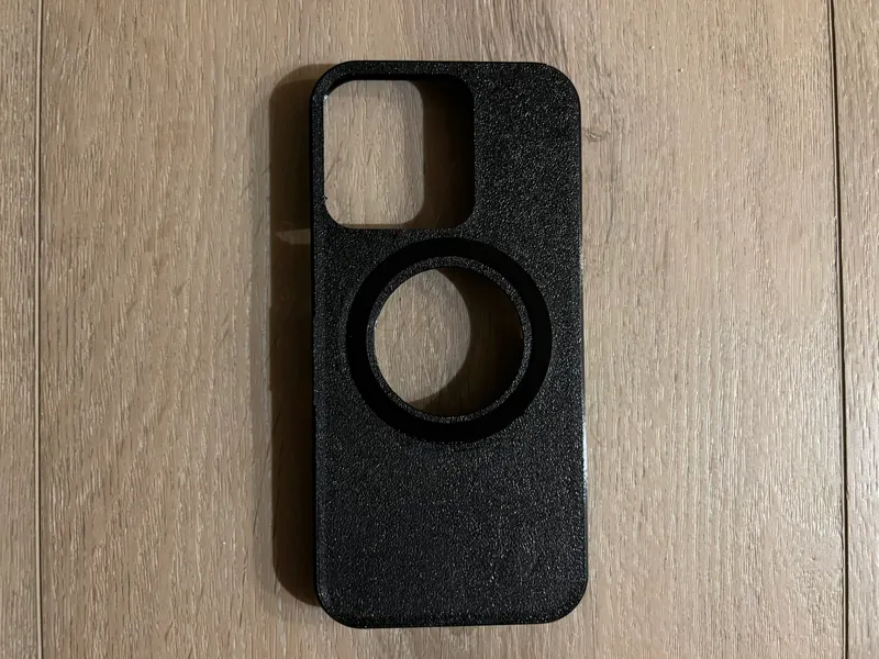 Hex Connect iPhone 16 Pro Case