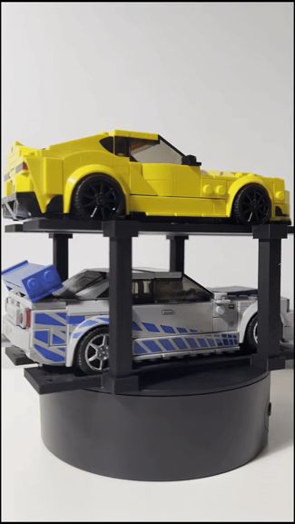Speed Champions Bricks Car Stand for 2 cars