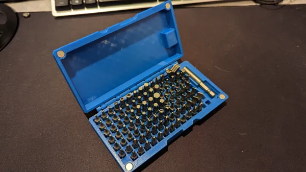 https://makerworld.bblmw.com/makerworld/model/US4584cb40ac485/design/2024-02-08_69900746032d1.jpg