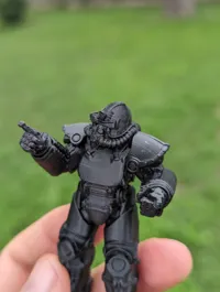 Armure motorisée façon Fallout — photo 3