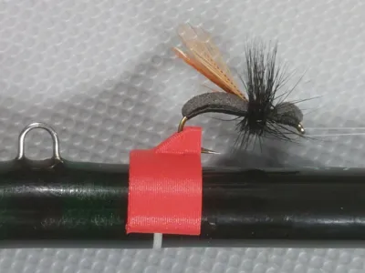 Fly Holder