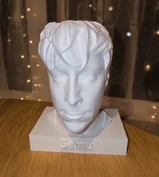 Samu Haber statue (Sunrise Avenue) - base opt.
