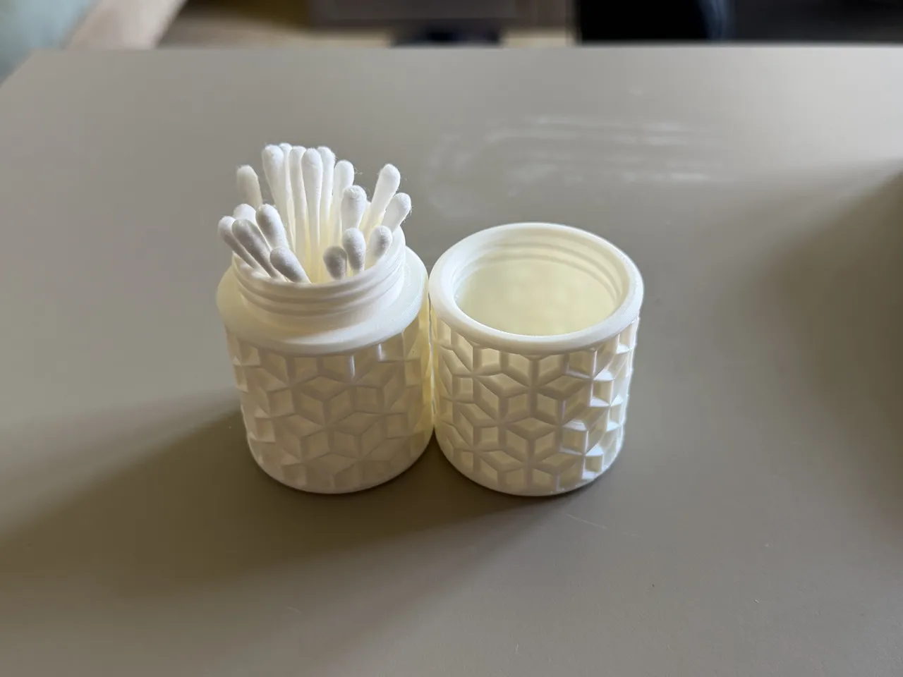 Q-Tip Travel Container view 3