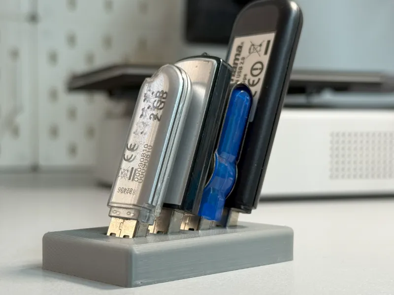 USB-Stick Halter 4 Stück