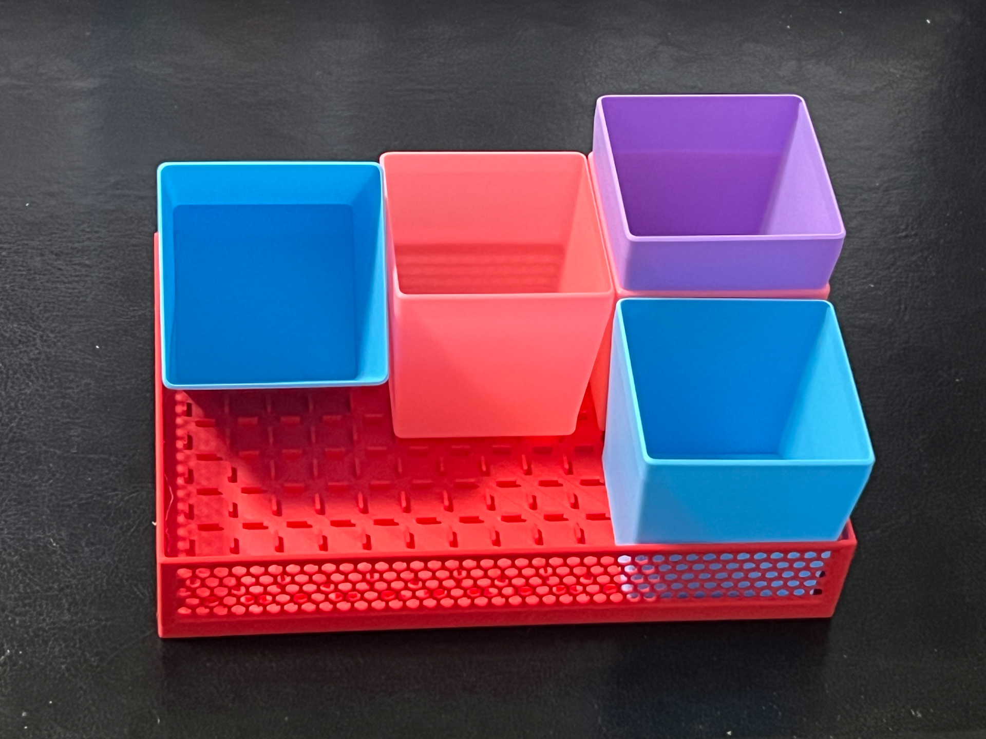 Miniatura 1 do modelo 3D 省料环保育苗盆+沥水托盘