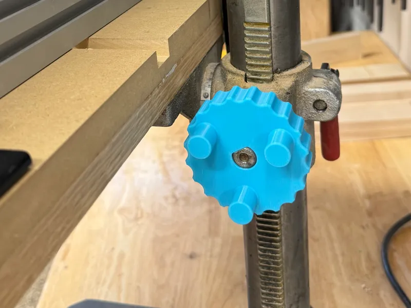 Low Profile Drill Press Table Lift Wheel