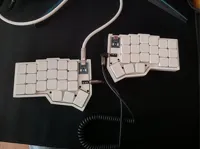 Clavier Corne câblé à la main — photo 2