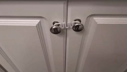 Compliant Cabinet Childproof Lock
