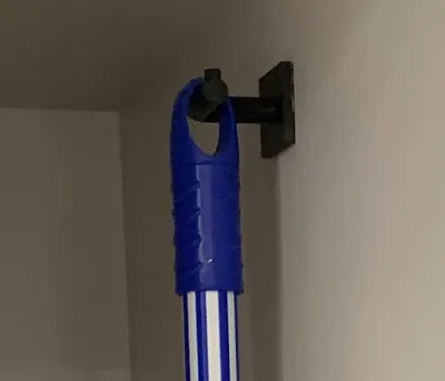 Sideways hook