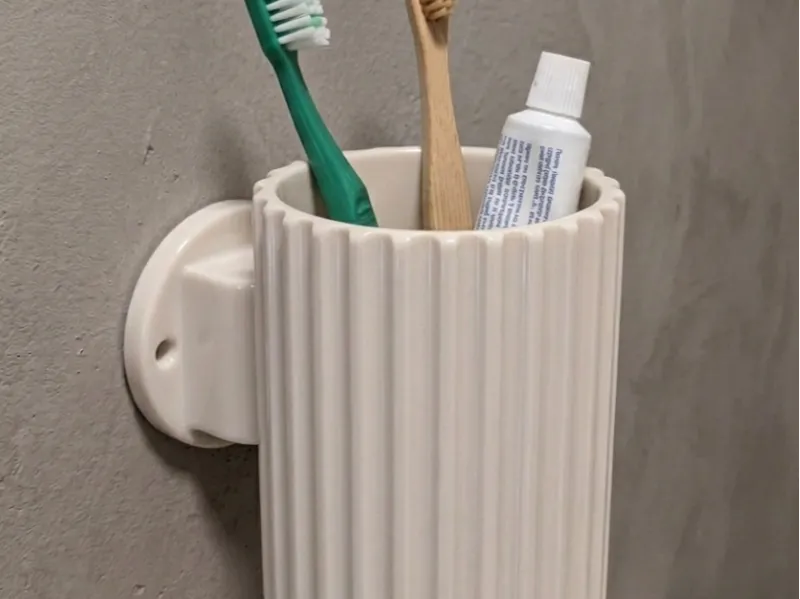 porta spazzolini da muro- wall toothbrush
