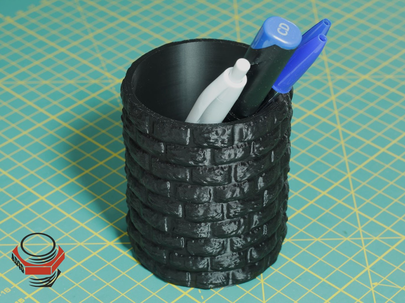 Pen Holder