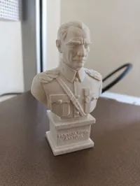 Buste de Mustafa Kemal Atatürk — photo 3